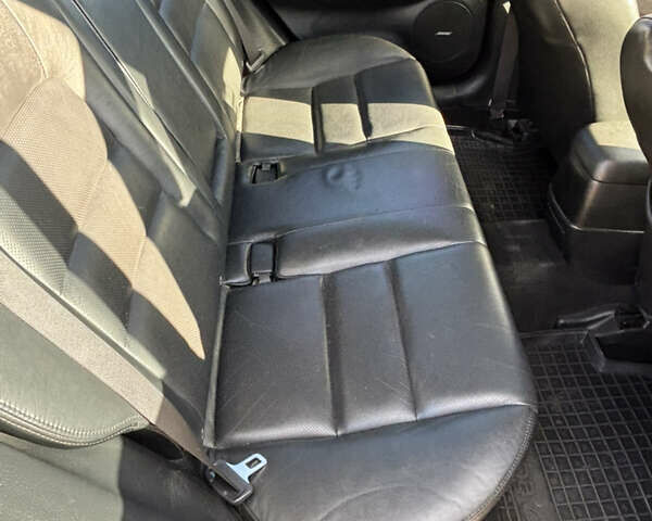 Черный Мазда 6, объемом двигателя 2.3 л и пробегом 202 тыс. км за 5250 $, фото 27 на Automoto.ua