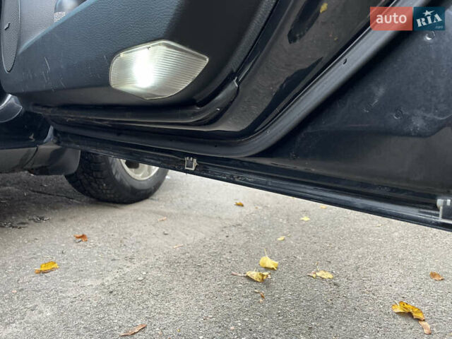 Черный Мазда 6, объемом двигателя 1.8 л и пробегом 251 тыс. км за 6200 $, фото 12 на Automoto.ua