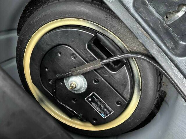 Чорний Мазда 6, об'ємом двигуна 2 л та пробігом 320 тис. км за 2000 $, фото 8 на Automoto.ua