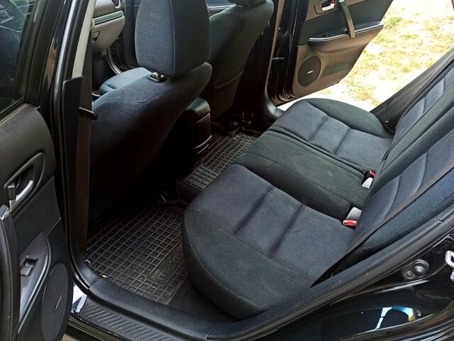 Черный Мазда 6, объемом двигателя 2 л и пробегом 325 тыс. км за 5800 $, фото 7 на Automoto.ua