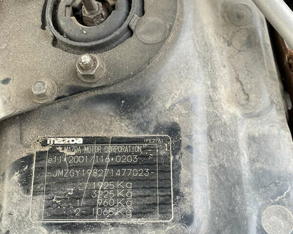 Черный Мазда 6, объемом двигателя 1.8 л и пробегом 251 тыс. км за 6200 $, фото 31 на Automoto.ua