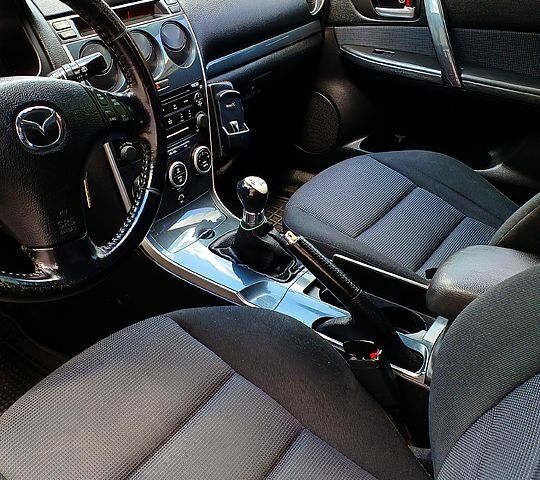 Чорний Мазда 6, об'ємом двигуна 2 л та пробігом 270 тис. км за 6000 $, фото 8 на Automoto.ua