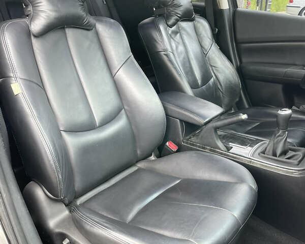 Чорний Мазда 6, об'ємом двигуна 2 л та пробігом 216 тис. км за 6646 $, фото 10 на Automoto.ua
