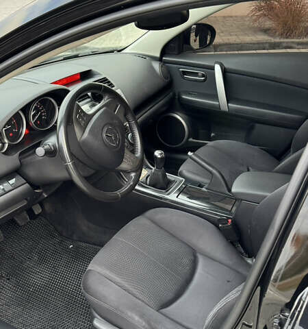 Чорний Мазда 6, об'ємом двигуна 2 л та пробігом 291 тис. км за 7500 $, фото 14 на Automoto.ua
