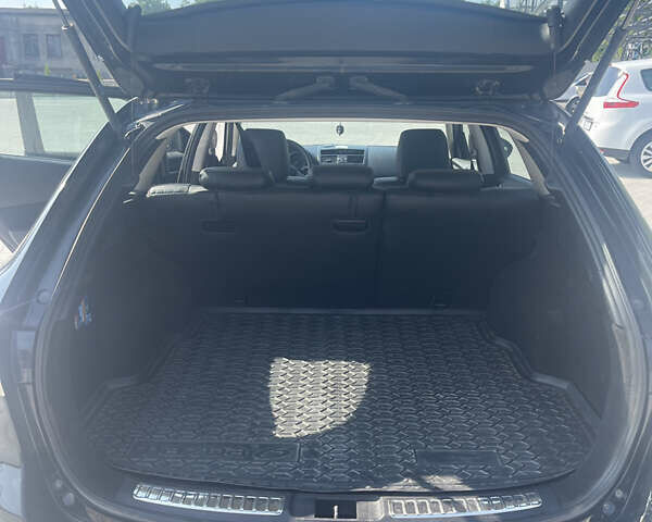 Черный Мазда 6, объемом двигателя 2.2 л и пробегом 276 тыс. км за 7500 $, фото 7 на Automoto.ua