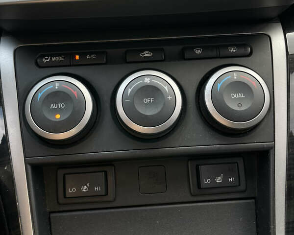 Чорний Мазда 6, об'ємом двигуна 2 л та пробігом 216 тис. км за 6646 $, фото 16 на Automoto.ua