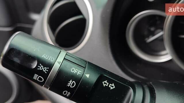 Чорний Мазда 6, об'ємом двигуна 1.8 л та пробігом 253 тис. км за 6700 $, фото 12 на Automoto.ua