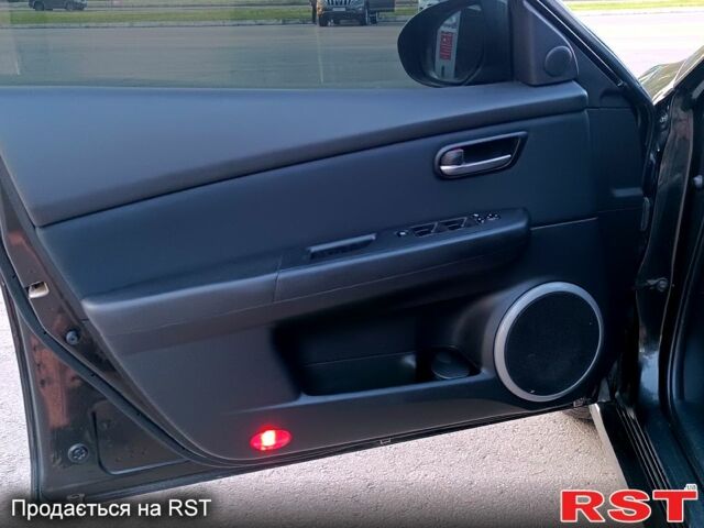 Чорний Мазда 6, об'ємом двигуна 2 л та пробігом 220 тис. км за 6900 $, фото 6 на Automoto.ua