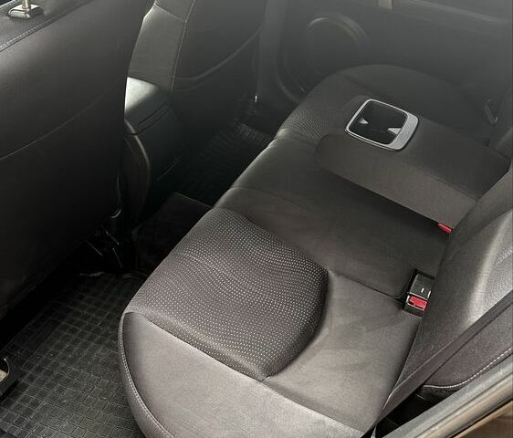 Черный Мазда 6, объемом двигателя 2 л и пробегом 230 тыс. км за 7499 $, фото 11 на Automoto.ua