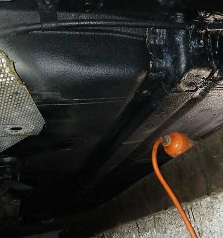 Чорний Мазда 6, об'ємом двигуна 1.8 л та пробігом 249 тис. км за 7700 $, фото 11 на Automoto.ua