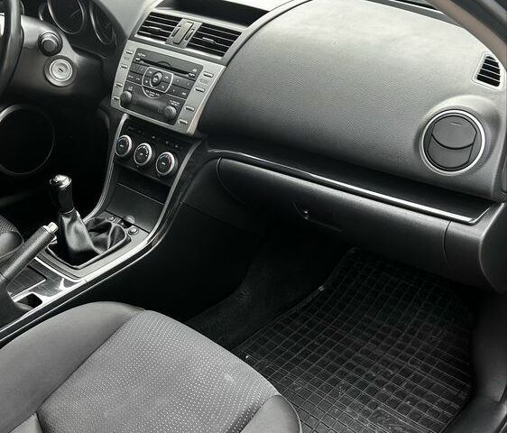 Черный Мазда 6, объемом двигателя 2 л и пробегом 230 тыс. км за 7499 $, фото 16 на Automoto.ua