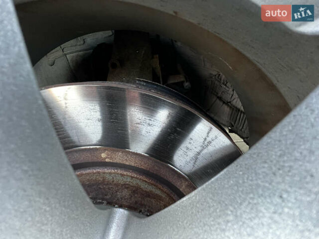 Чорний Мазда 6, об'ємом двигуна 1.8 л та пробігом 220 тис. км за 7999 $, фото 46 на Automoto.ua