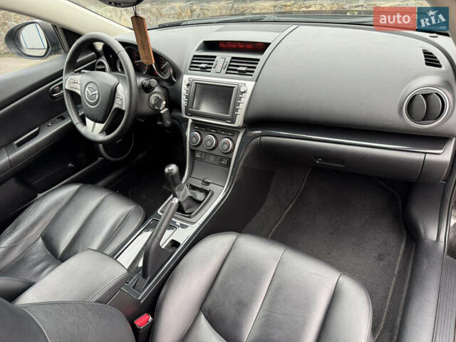 Чорний Мазда 6, об'ємом двигуна 1.8 л та пробігом 220 тис. км за 8700 $, фото 17 на Automoto.ua