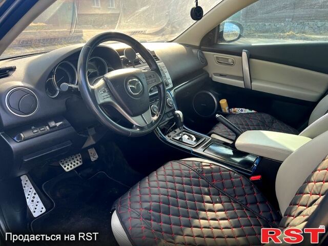 Черный Мазда 6, объемом двигателя 2 л и пробегом 274 тыс. км за 7500 $, фото 5 на Automoto.ua