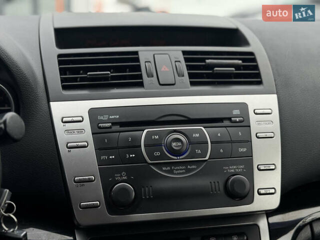 Черный Мазда 6, объемом двигателя 2 л и пробегом 180 тыс. км за 7700 $, фото 18 на Automoto.ua