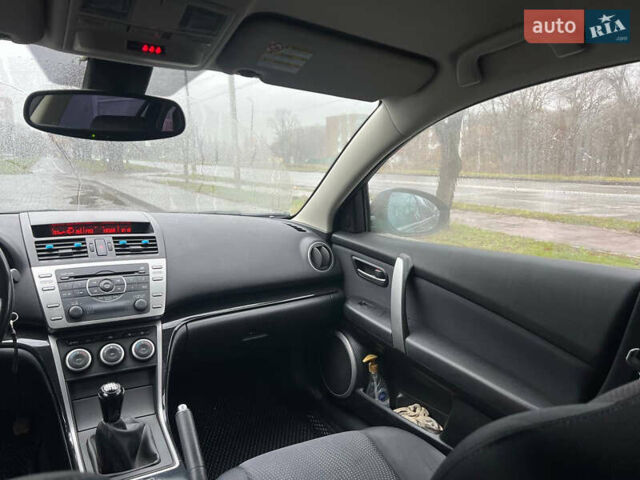 Чорний Мазда 6, об'ємом двигуна 2 л та пробігом 268 тис. км за 7000 $, фото 11 на Automoto.ua