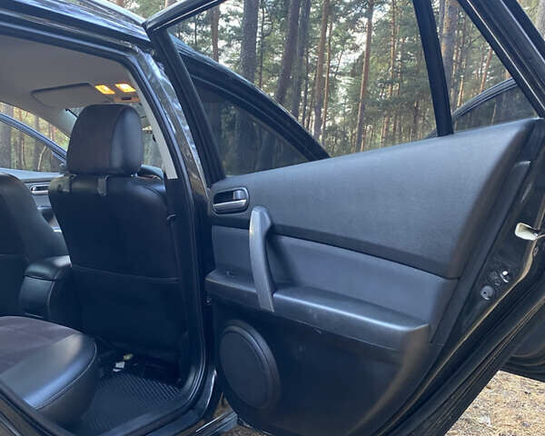 Чорний Мазда 6, об'ємом двигуна 1.8 л та пробігом 202 тис. км за 8000 $, фото 13 на Automoto.ua