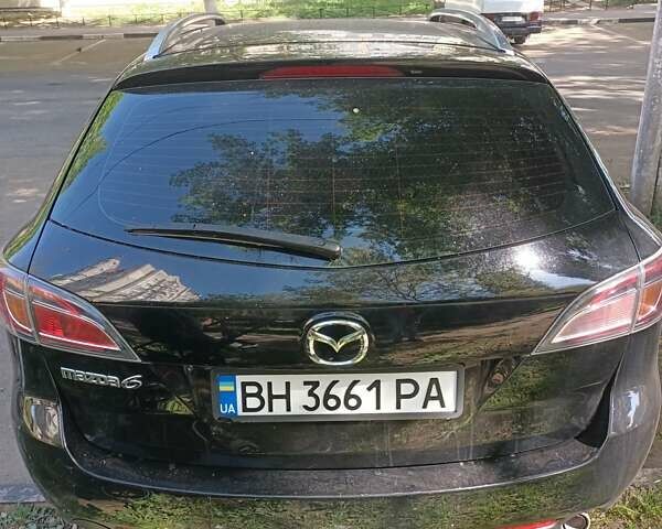 Черный Мазда 6, объемом двигателя 2 л и пробегом 240 тыс. км за 8000 $, фото 2 на Automoto.ua