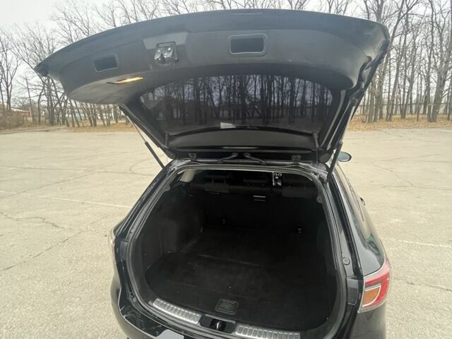 Черный Мазда 6, объемом двигателя 2 л и пробегом 180 тыс. км за 7600 $, фото 12 на Automoto.ua