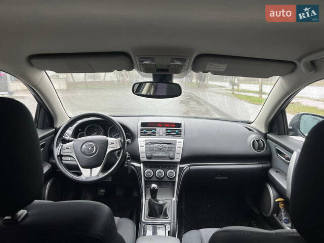 Чорний Мазда 6, об'ємом двигуна 2 л та пробігом 268 тис. км за 7000 $, фото 14 на Automoto.ua