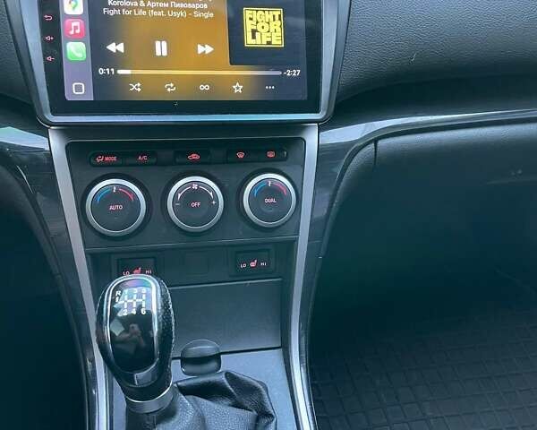 Чорний Мазда 6, об'ємом двигуна 2.2 л та пробігом 270 тис. км за 7800 $, фото 6 на Automoto.ua