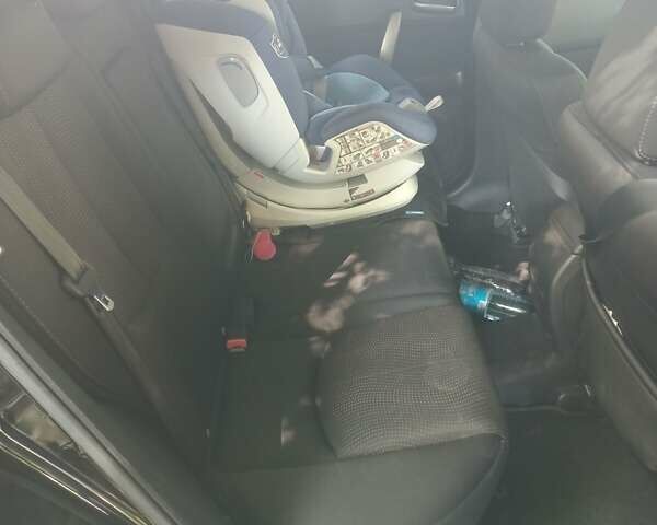 Черный Мазда 6, объемом двигателя 2 л и пробегом 240 тыс. км за 8000 $, фото 4 на Automoto.ua