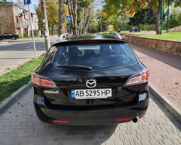 Черный Мазда 6, объемом двигателя 2 л и пробегом 332 тыс. км за 6900 $, фото 5 на Automoto.ua