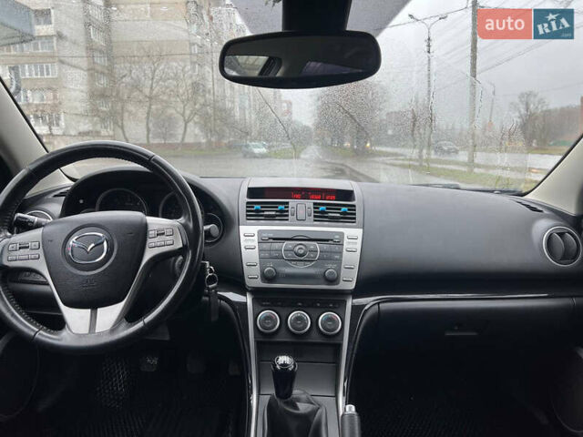 Чорний Мазда 6, об'ємом двигуна 2 л та пробігом 268 тис. км за 7000 $, фото 12 на Automoto.ua