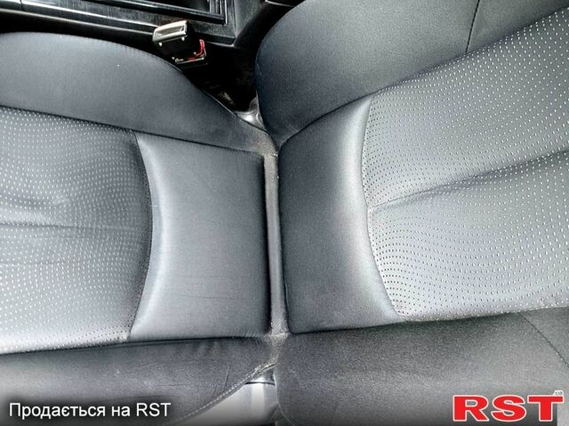 Черный Мазда 6, объемом двигателя 2 л и пробегом 230 тыс. км за 6900 $, фото 4 на Automoto.ua