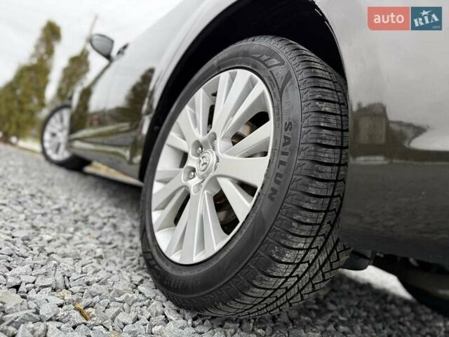 Черный Мазда 6, объемом двигателя 2.2 л и пробегом 250 тыс. км за 6150 $, фото 38 на Automoto.ua