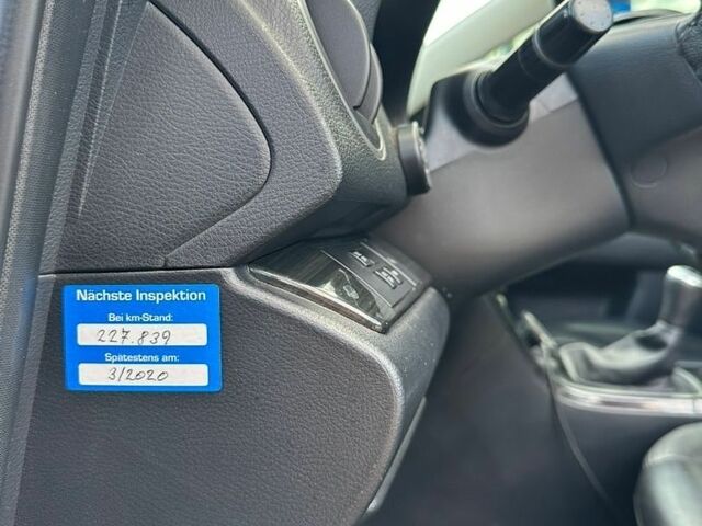 Чорний Мазда 6, об'ємом двигуна 2.18 л та пробігом 379 тис. км за 6300 $, фото 15 на Automoto.ua