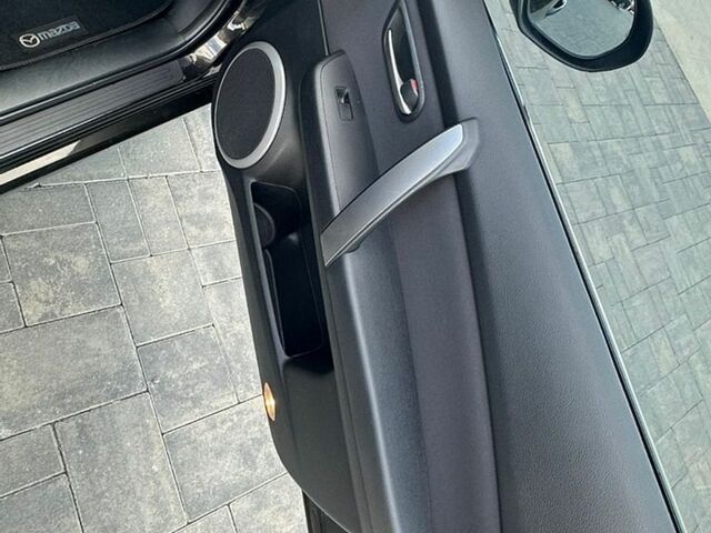 Чорний Мазда 6, об'ємом двигуна 2 л та пробігом 253 тис. км за 7500 $, фото 32 на Automoto.ua