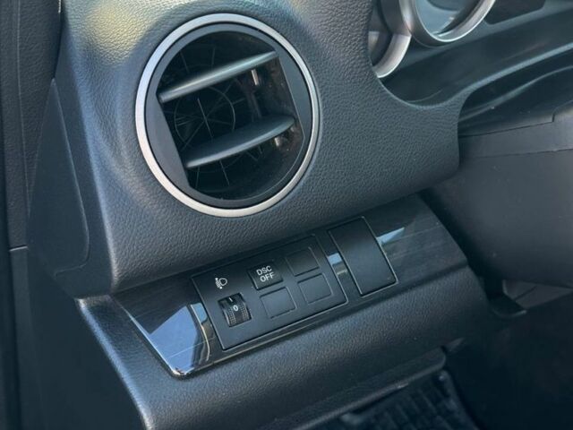 Чорний Мазда 6, об'ємом двигуна 2 л та пробігом 300 тис. км за 4895 $, фото 15 на Automoto.ua