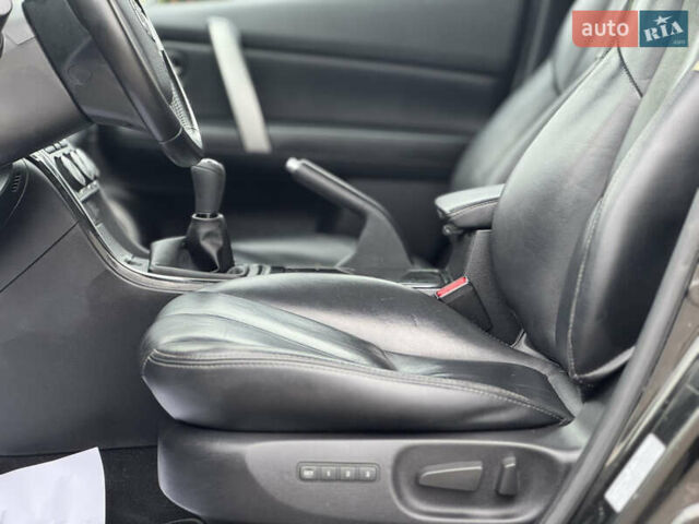 Чорний Мазда 6, об'ємом двигуна 2 л та пробігом 249 тис. км за 6999 $, фото 24 на Automoto.ua