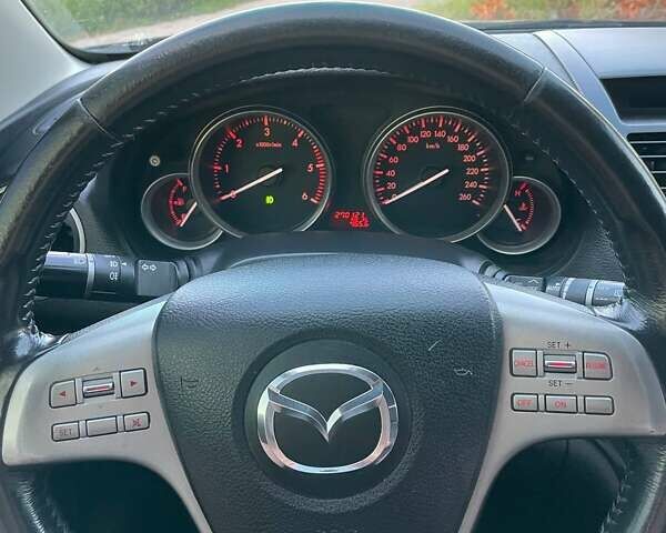 Чорний Мазда 6, об'ємом двигуна 2.2 л та пробігом 270 тис. км за 7800 $, фото 5 на Automoto.ua