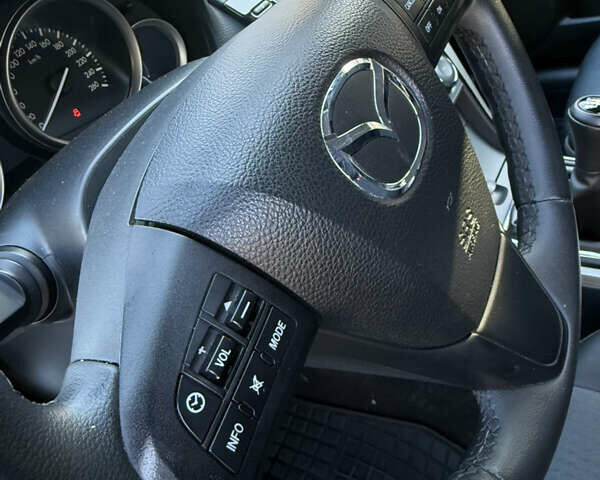 Чорний Мазда 6, об'ємом двигуна 2.18 л та пробігом 210 тис. км за 7500 $, фото 22 на Automoto.ua