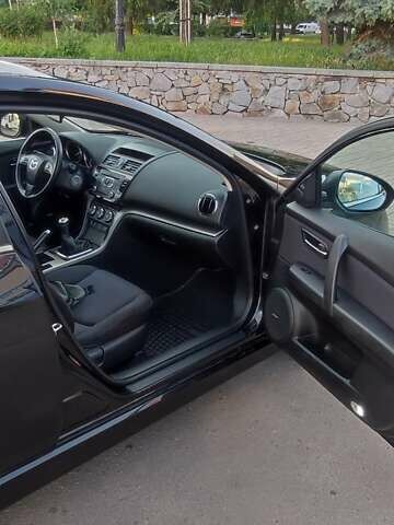 Черный Мазда 6, объемом двигателя 2.18 л и пробегом 307 тыс. км за 7350 $, фото 10 на Automoto.ua