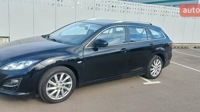 Черный Мазда 6, объемом двигателя 2.2 л и пробегом 241 тыс. км за 3800 $, фото 5 на Automoto.ua