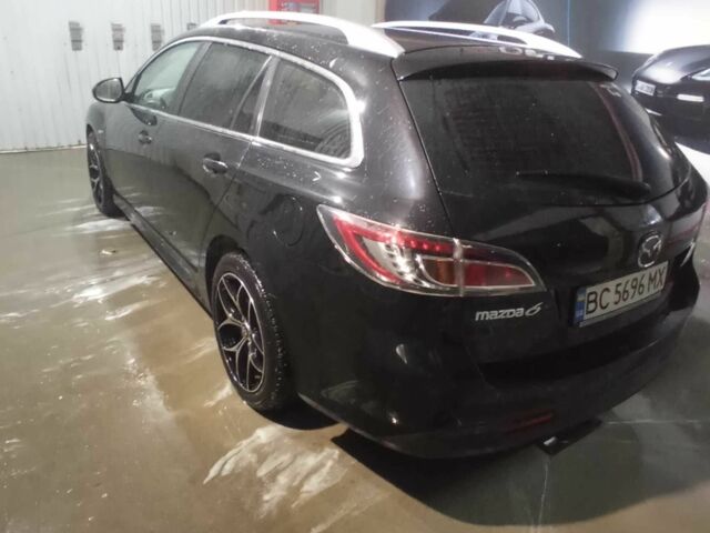 Черный Мазда 6, объемом двигателя 2.2 л и пробегом 414 тыс. км за 6500 $, фото 4 на Automoto.ua