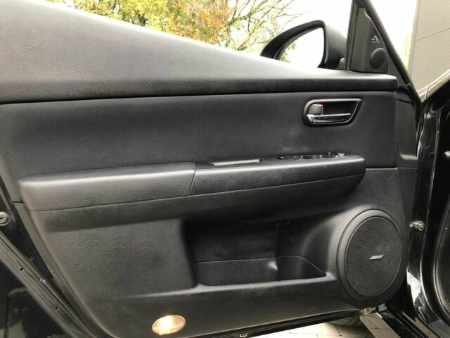 Чорний Мазда 6, об'ємом двигуна 2.2 л та пробігом 236 тис. км за 6999 $, фото 4 на Automoto.ua