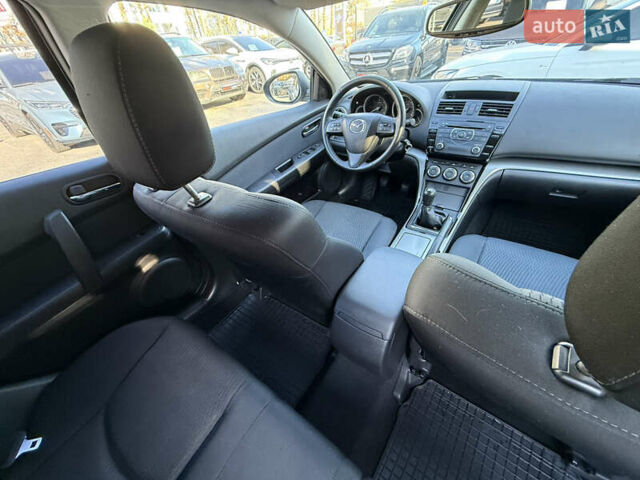 Чорний Мазда 6, об'ємом двигуна 2.18 л та пробігом 210 тис. км за 7500 $, фото 29 на Automoto.ua