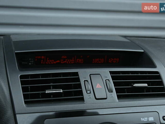 Черный Мазда 6, объемом двигателя 2 л и пробегом 191 тыс. км за 7999 $, фото 20 на Automoto.ua