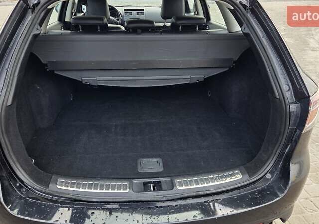 Черный Мазда 6, объемом двигателя 2.18 л и пробегом 307 тыс. км за 5900 $, фото 14 на Automoto.ua