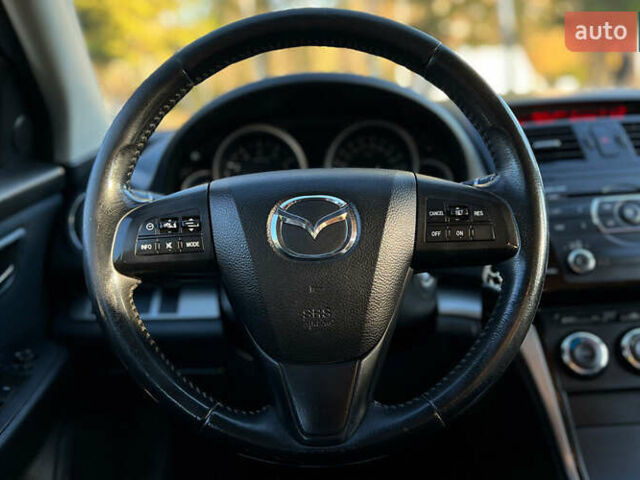 Мазда 6 2010 у Львові на Automoto.ua Чорний Мазда 6, об'ємом двигуна 1.8 л та пробігом 190 тис. км за 7800 $, фото 10 на Automoto.ua