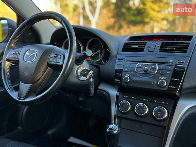 Мазда 6 2010 у Львові на Automoto.ua Чорний Мазда 6, об'ємом двигуна 1.8 л та пробігом 190 тис. км за 7800 $, фото 17 на Automoto.ua