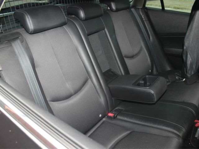 Чорний Мазда 6, об'ємом двигуна 2.2 л та пробігом 230 тис. км за 5700 $, фото 5 на Automoto.ua