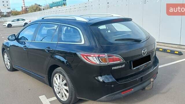 Черный Мазда 6, объемом двигателя 2.2 л и пробегом 241 тыс. км за 3800 $, фото 2 на Automoto.ua