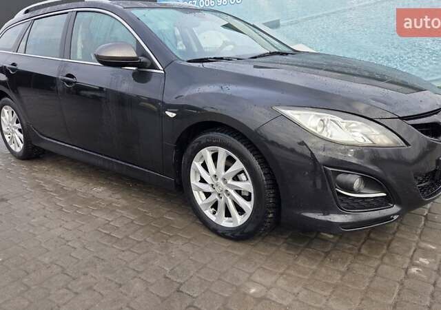 Черный Мазда 6, объемом двигателя 2.18 л и пробегом 307 тыс. км за 5900 $, фото 4 на Automoto.ua