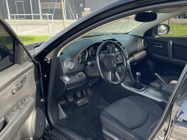 Чорний Мазда 6, об'ємом двигуна 2.2 л та пробігом 247 тис. км за 6800 $, фото 5 на Automoto.ua