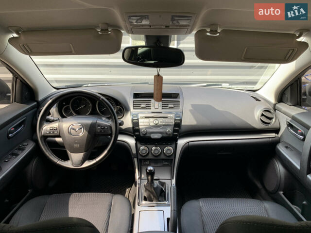 Чорний Мазда 6, об'ємом двигуна 2.18 л та пробігом 268 тис. км за 7500 $, фото 9 на Automoto.ua